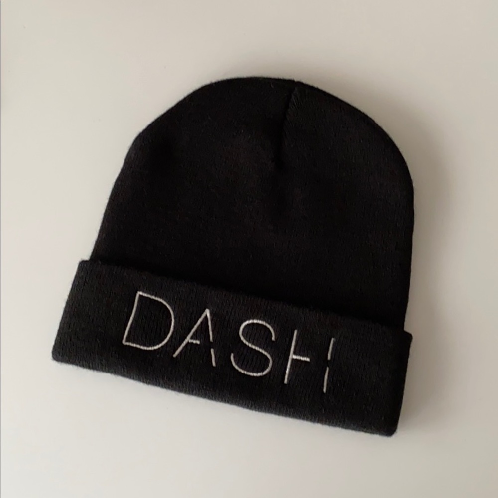 NWOT DASH Kardashians Boutique Black Beanie